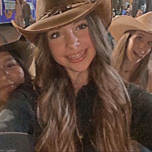 Meet your Posher, Kortland